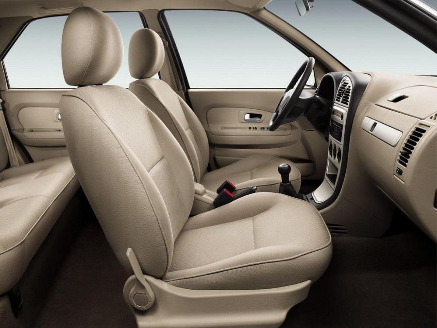  Citroen C-Elysee Hatchback 2009 года  (фото 6 из 9)
